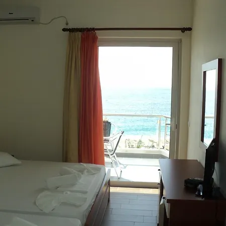 Otel Golden Beach 3*