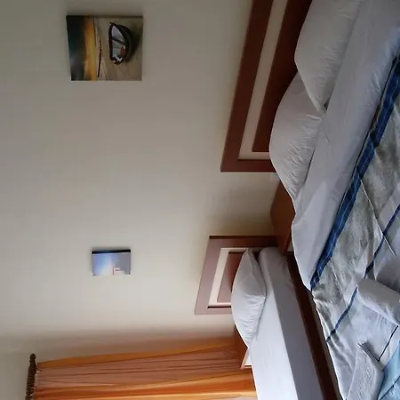 Golden Beach Otel 3*